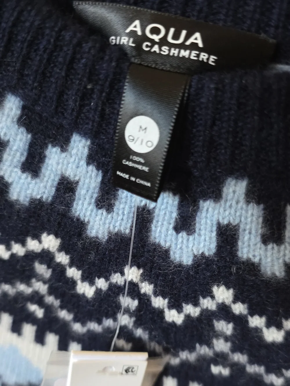 Aqua Cashmere nwt aqua